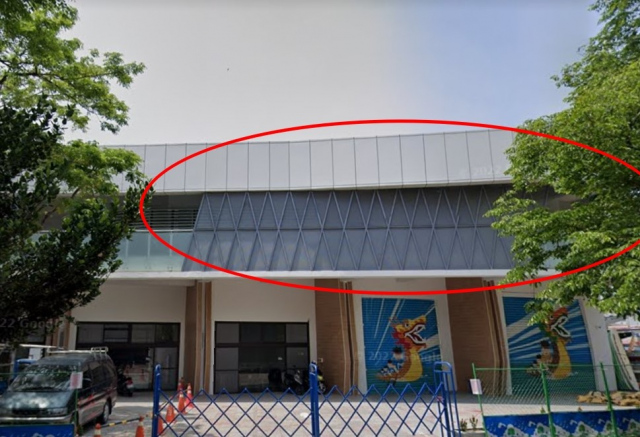 蓮池潭水域運動中心戶外牆面廣告